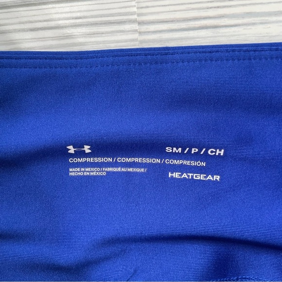 Under Armour Cobalt Blue Athletic cut out compression Leggings size small - Picture 9 of 9
